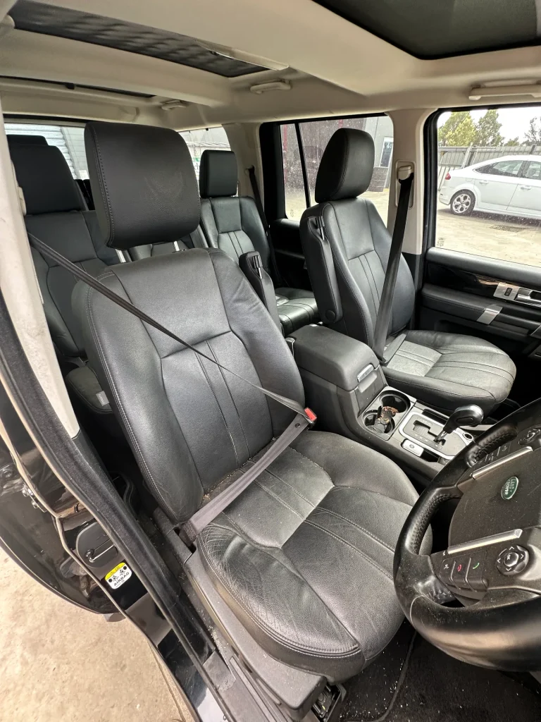 Land rover Discovery 2011 Black Man Diesel