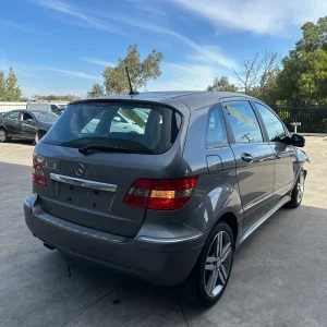 Mercedes Benz B180 2011 Grey Auto Petrol
