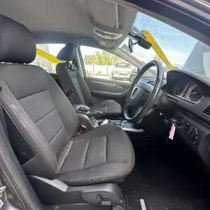 Mercedes Benz B180 2011 Grey Auto Petrol