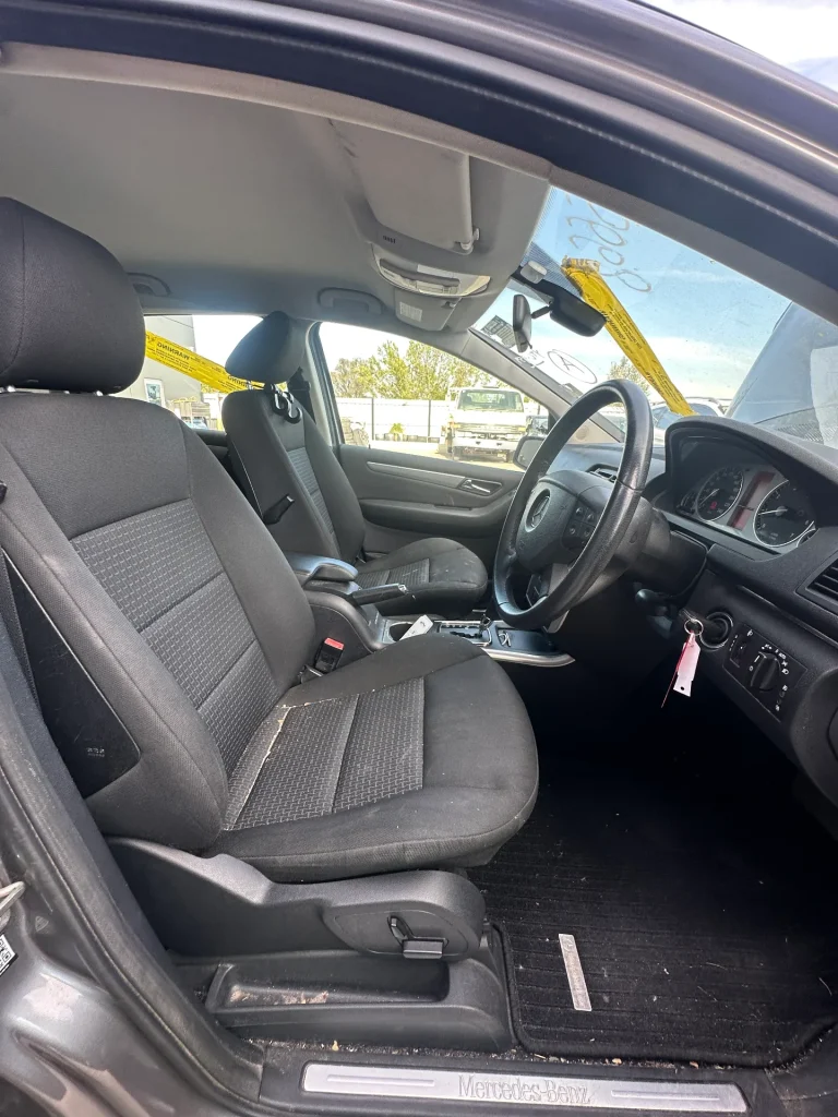 Mercedes Benz B180 2011 Grey Auto Petrol