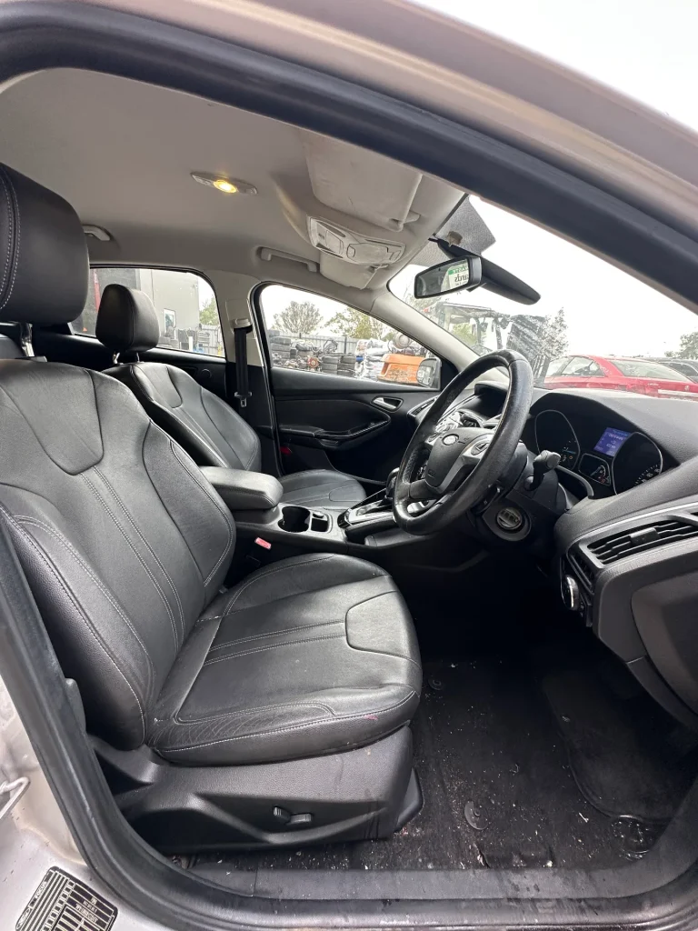 Ford Focus 2012 Silver Auto Diesel