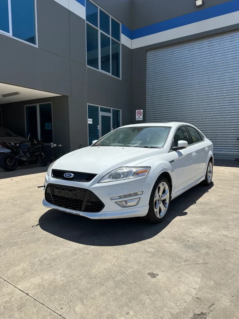 Ford Mondeo 2012 White Auto Diesel
