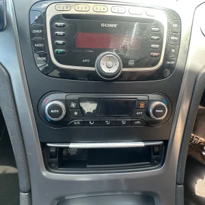 Ford Mondeo 2012 White Auto Diesel