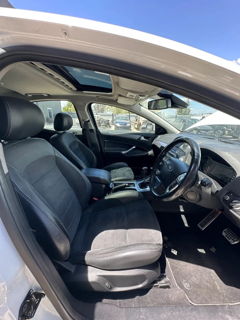 Ford Mondeo 2012 White Auto Diesel