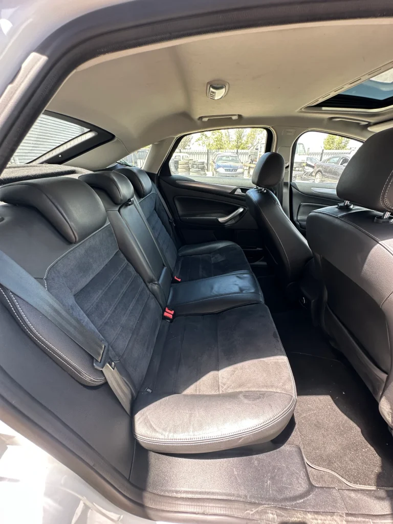Ford Mondeo 2012 White Auto Diesel