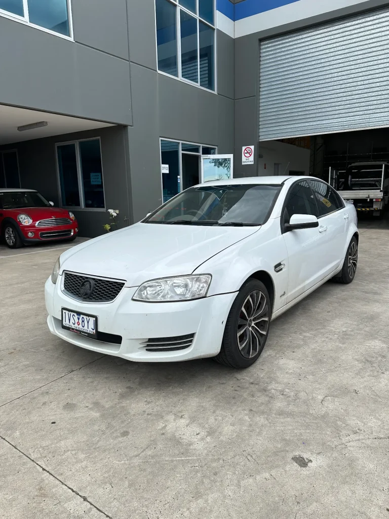 Holden Commodore 2012 White Auto Lpg