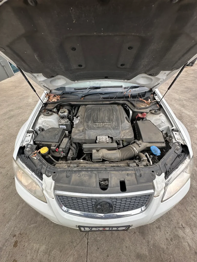 Holden Commodore 2012 White Auto Lpg