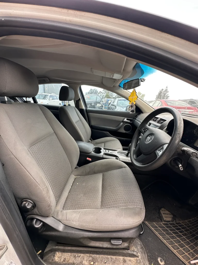 Holden Commodore 2012 White Auto Lpg