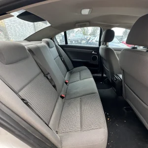 Holden Commodore 2012 White Auto Lpg