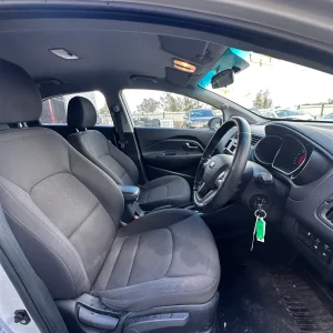 Kia Rio 2012 White Auto Petrol