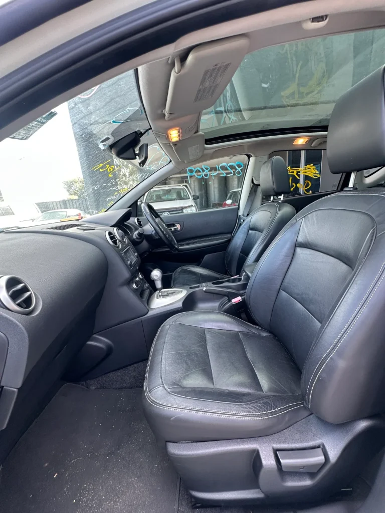 Nissan Dualis 2012 White Auto Petrol