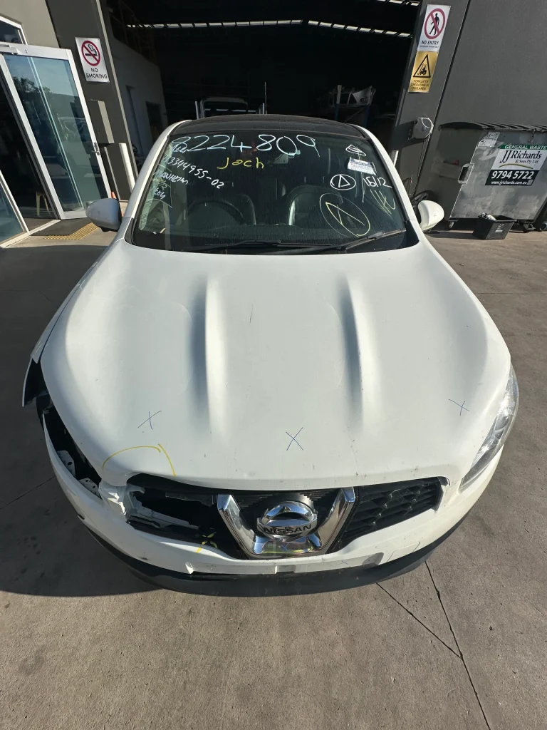 Nissan Dualis 2012 White Auto Petrol