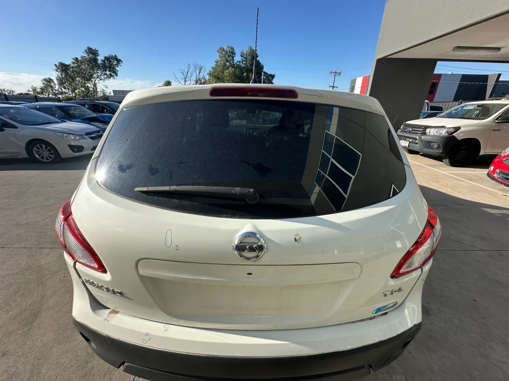 Nissan Dualis 2012 White Auto Petrol