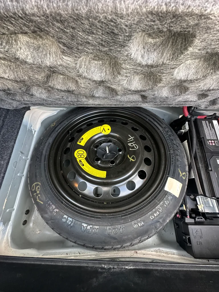 Chrysler 300c 2013 White Auto Petrol