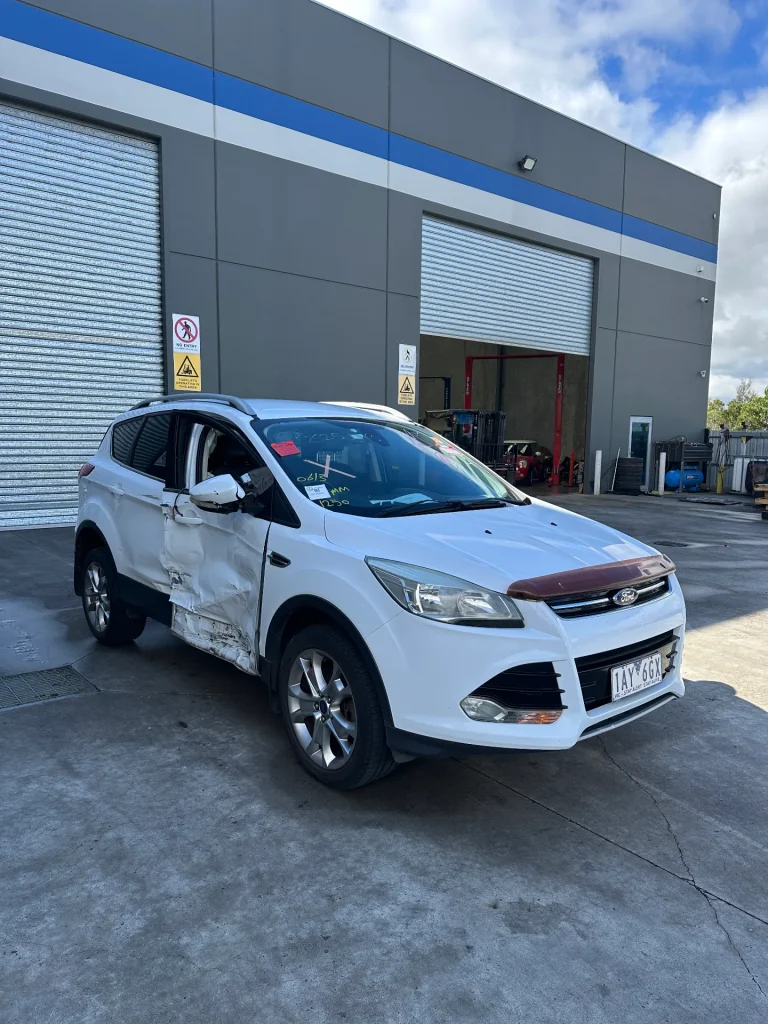 Ford Kuga 2013 White Auto Diesel