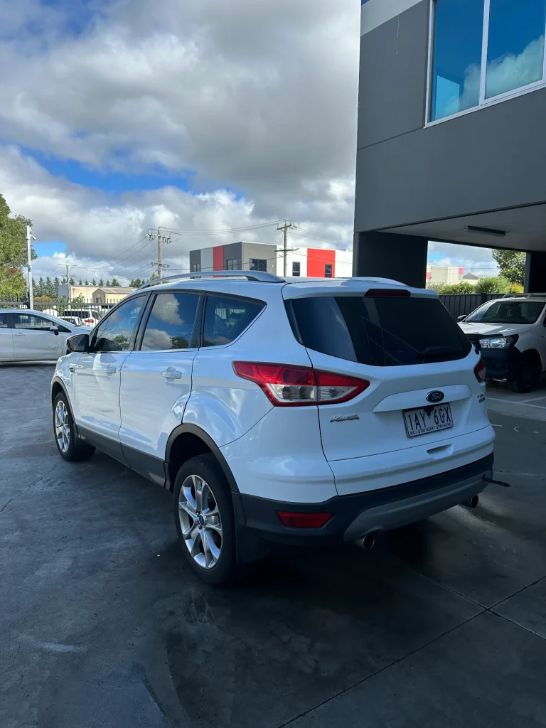 Ford Kuga 2013 White Auto Diesel