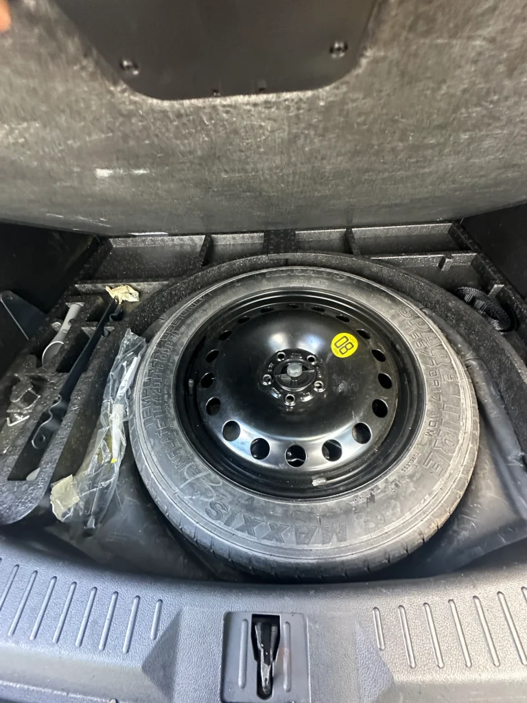 Ford Kuga 2013 White Auto Diesel