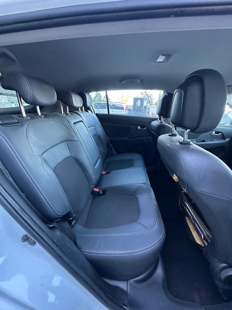 Kia Sportage 2013 White Auto Diesel