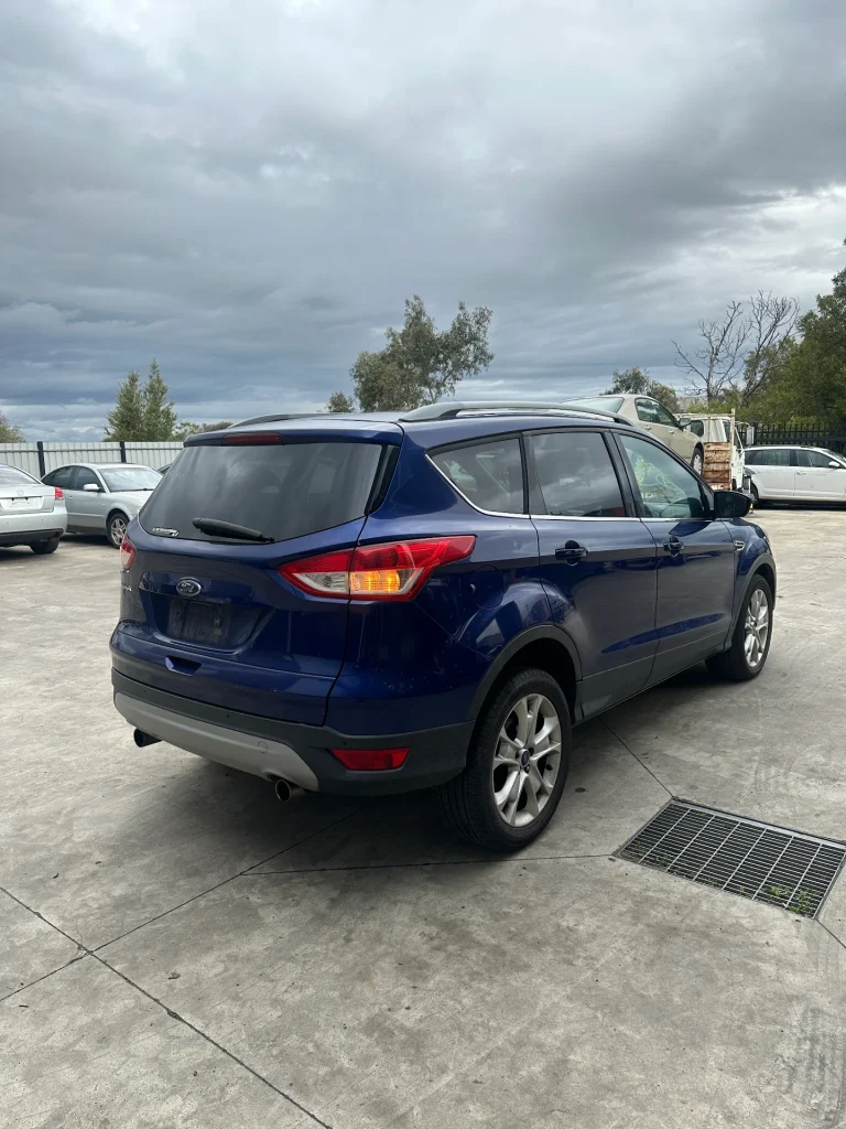 Ford Kuga 2014 Blue Auto Petrol