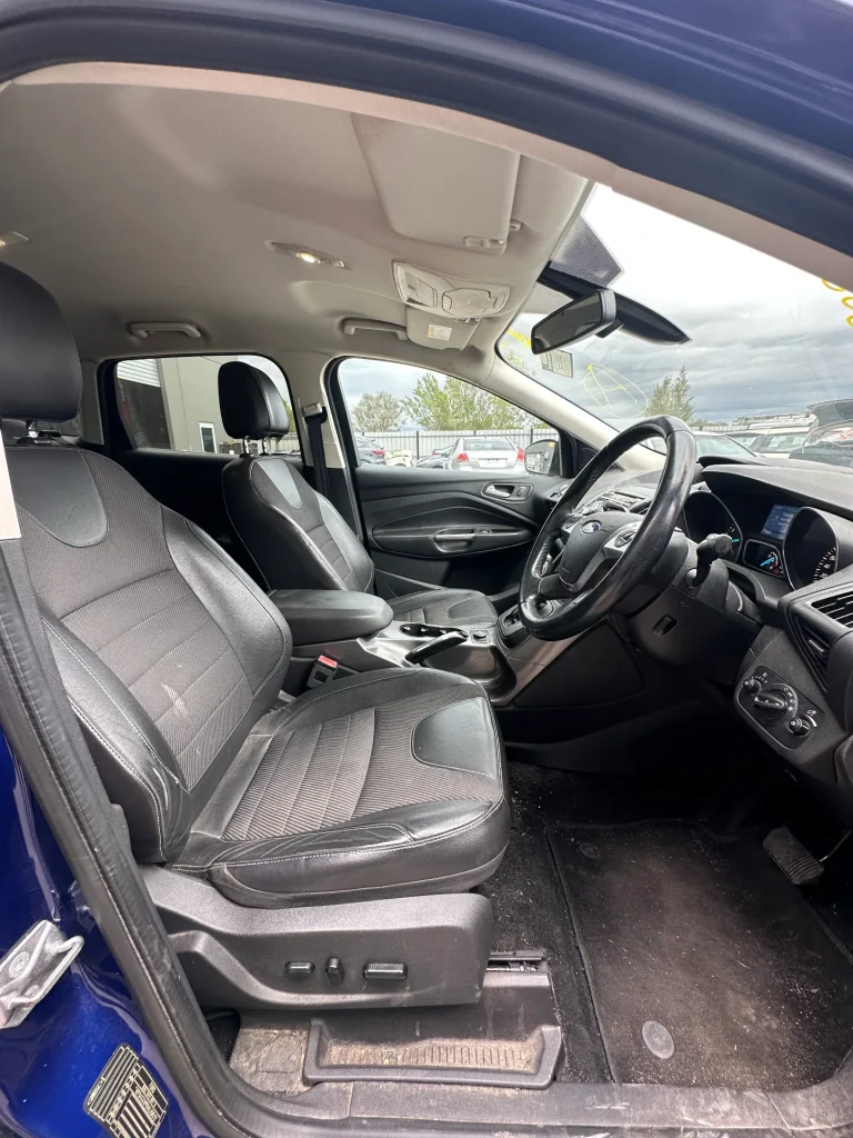 Ford Kuga 2014 Blue Auto Petrol