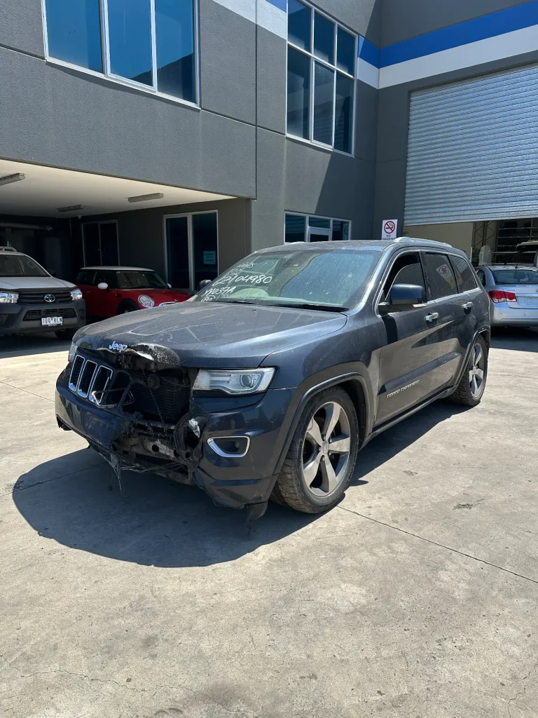Jeep Cherokee 2014 Grey Auto Diesel