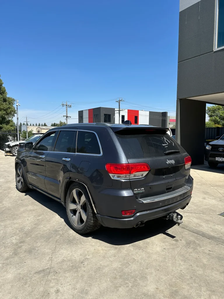 Jeep Cherokee 2014 Grey Auto Diesel