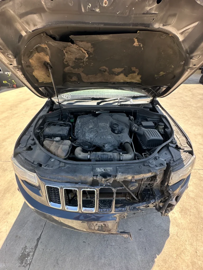 Jeep Cherokee 2014 Grey Auto Diesel