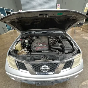 Nissan Navara 2014 Silver Auto Diesel