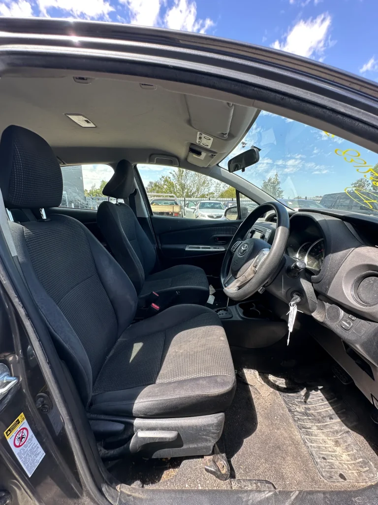 Toyota Yaris 2014 Grey Auto Petrol