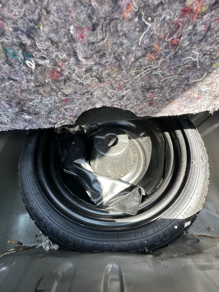 Toyota Yaris 2014 Grey Auto Petrol
