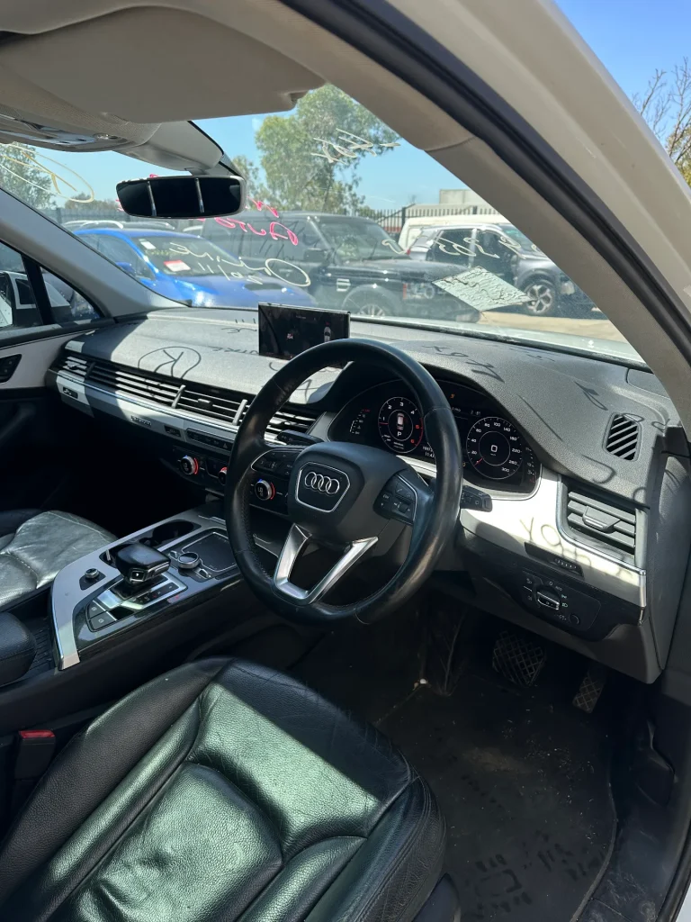 Audi Q7 2015 White Auto Diesel