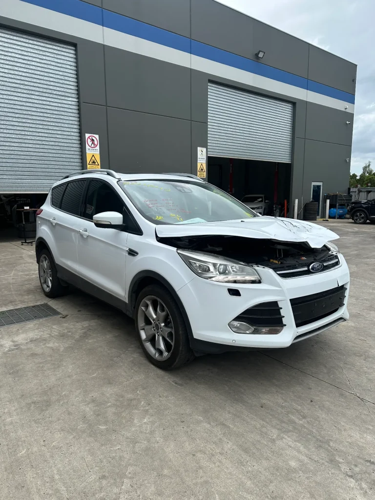 Ford Kuga 2015 White Auto Petrol