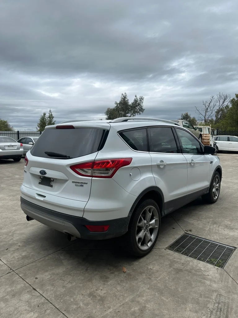 Ford Kuga 2015 White Auto Petrol