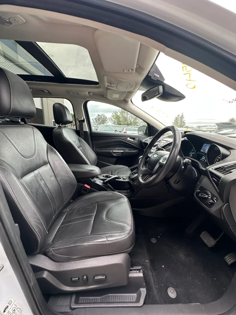 Ford Kuga 2015 White Auto Petrol
