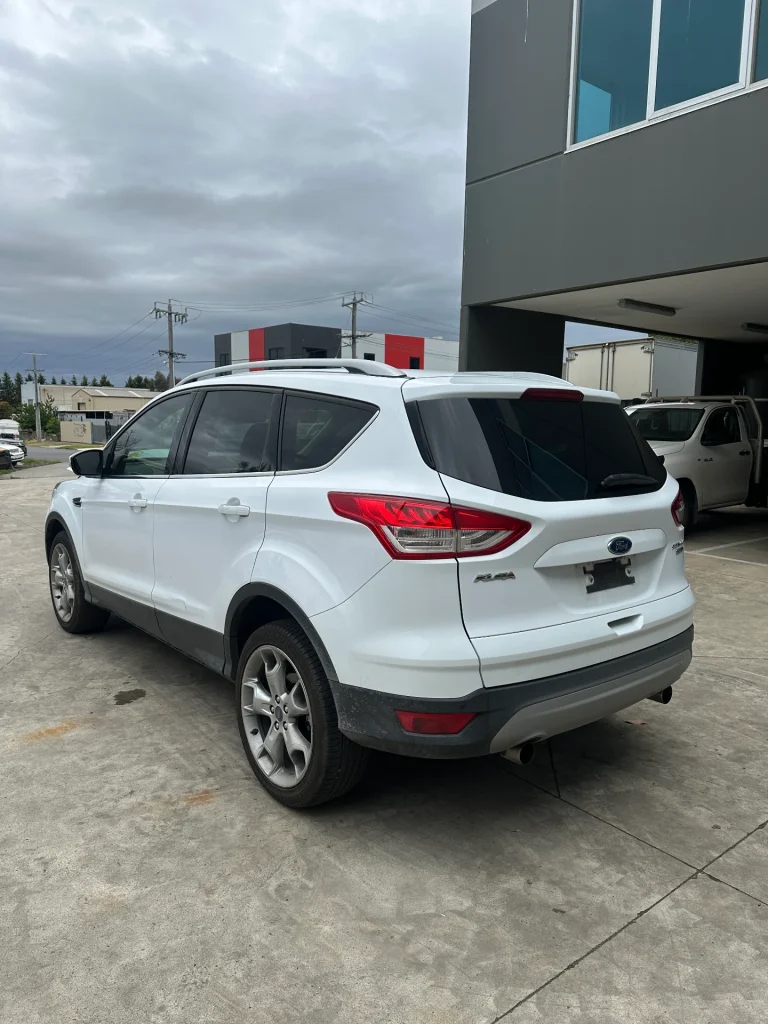Ford Kuga 2015 White Auto Petrol