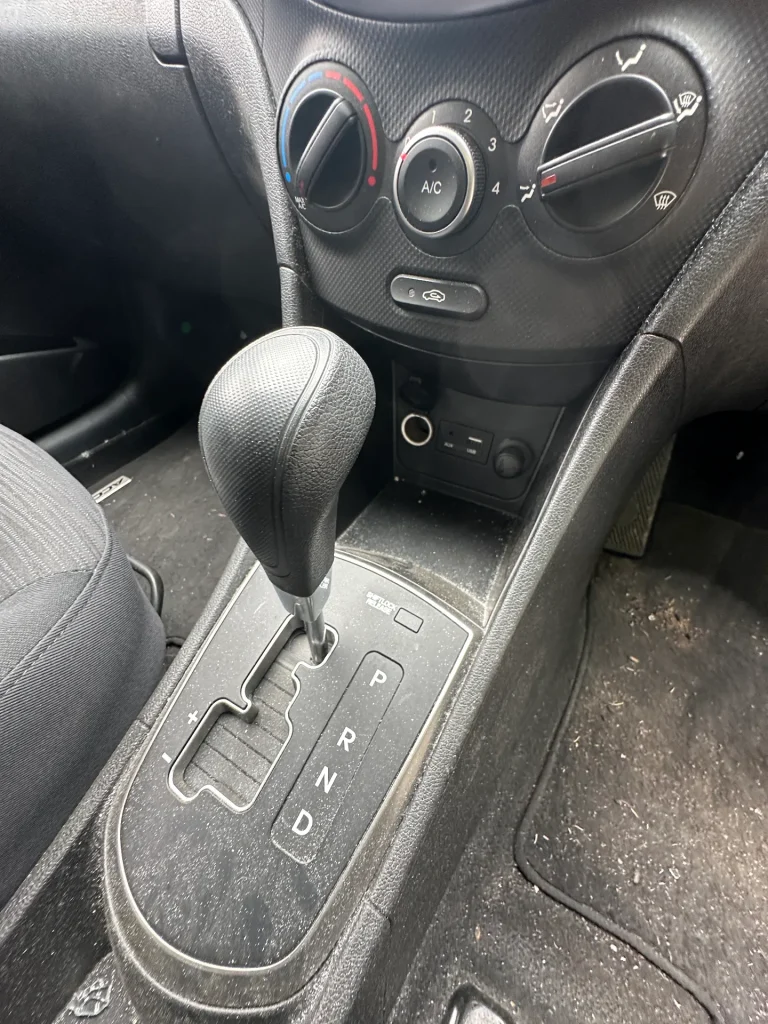 Hyundai Accent 2015 Silver Auto Petrol