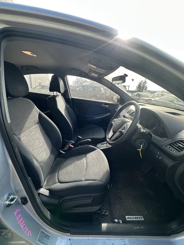 Hyundai Accent 2015 Silver Auto Petrol