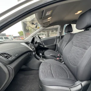 Hyundai Accent 2015 Silver Auto Petrol