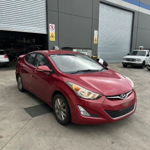 Hyundai Elantra 2015 Red Auto Petrol