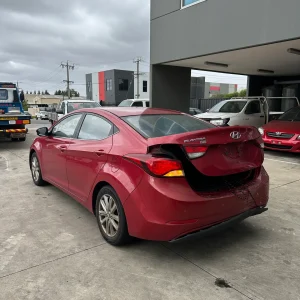 Hyundai Elantra 2015 Red Auto Petrol