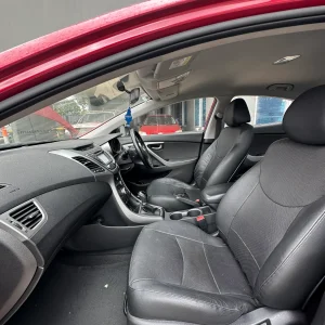 Hyundai Elantra 2015 Red Auto Petrol