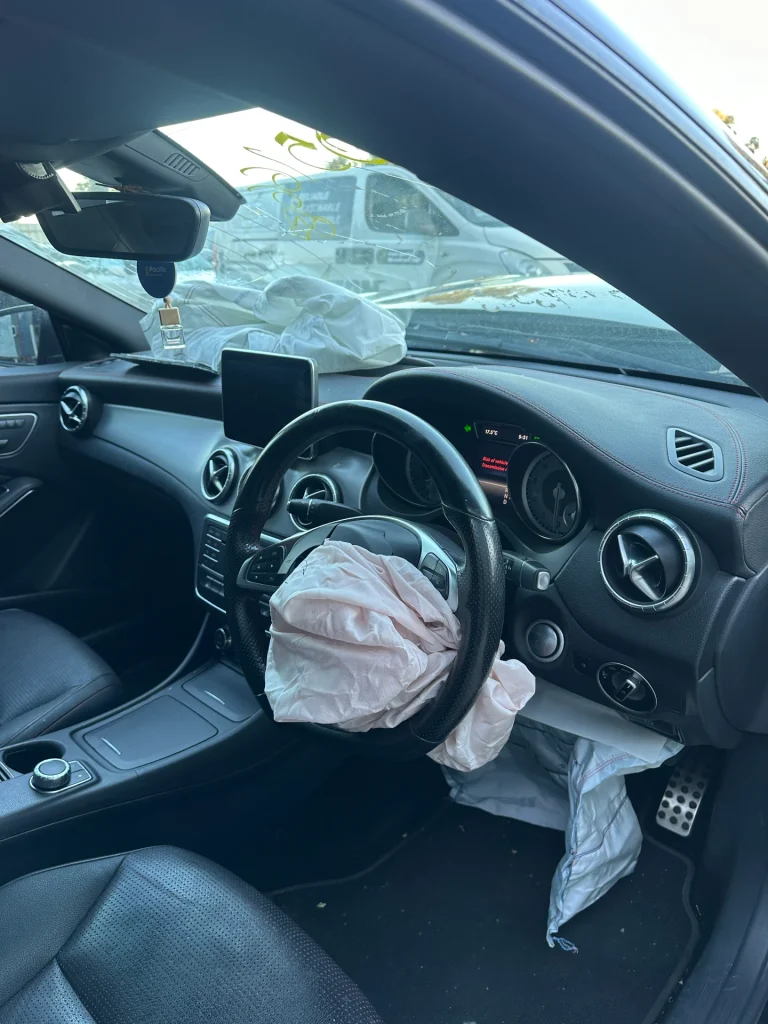 Mercedes Benz CLA200 2015 Black Auto Petrol