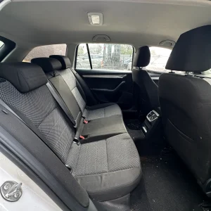 Skoda Octavia 2015 White Auto Petrol