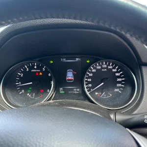 Nissan Qashqai 2016 Grey Auto Petrol