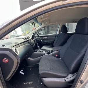 Nissan Qashqai 2016 Grey Auto Petrol