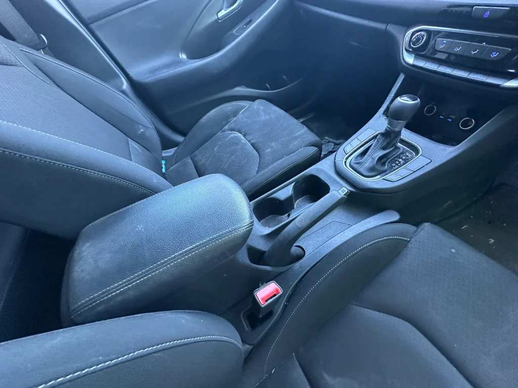 Hyundai I30 2017 Red Auto Petrol