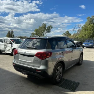 Suzuki Vitara 2018 Grey Auto Petrol