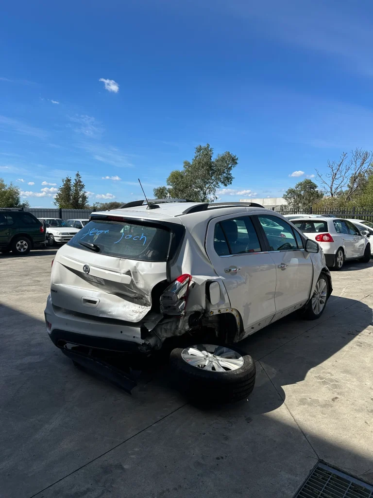 Holden Trax 2019 White Auto Petrol