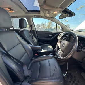 Holden Trax 2019 White Auto Petrol