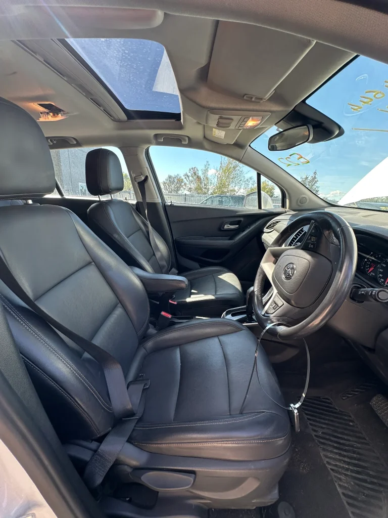 Holden Trax 2019 White Auto Petrol